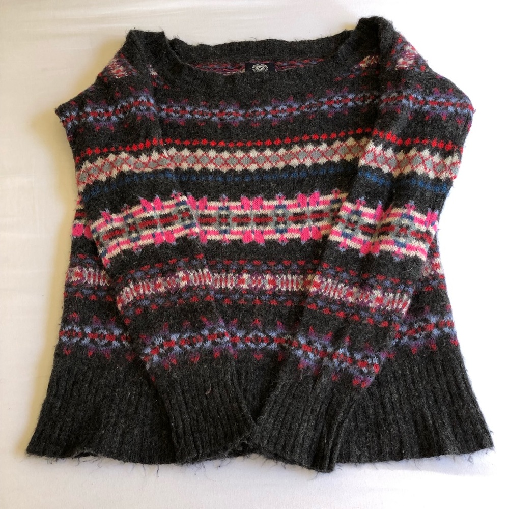 AE sweater